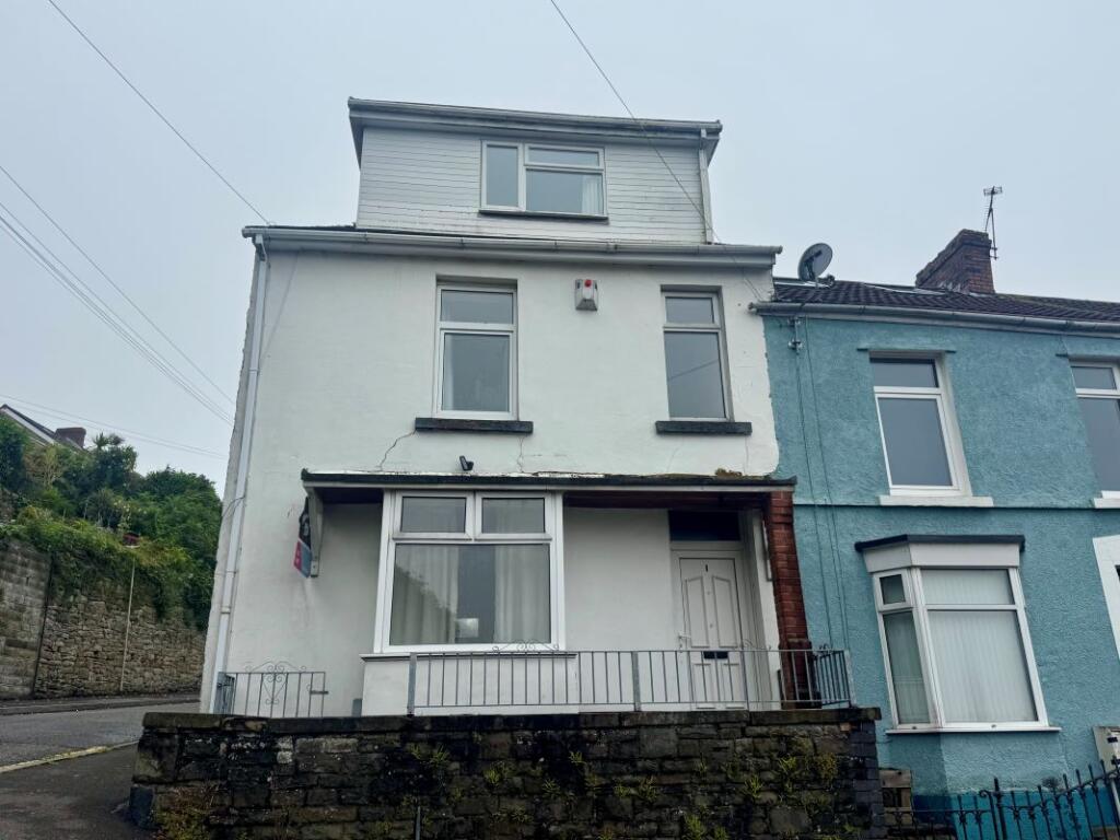 Main image of property: 1 Rose Hill, Swansea, Swansea, SA1 6HY