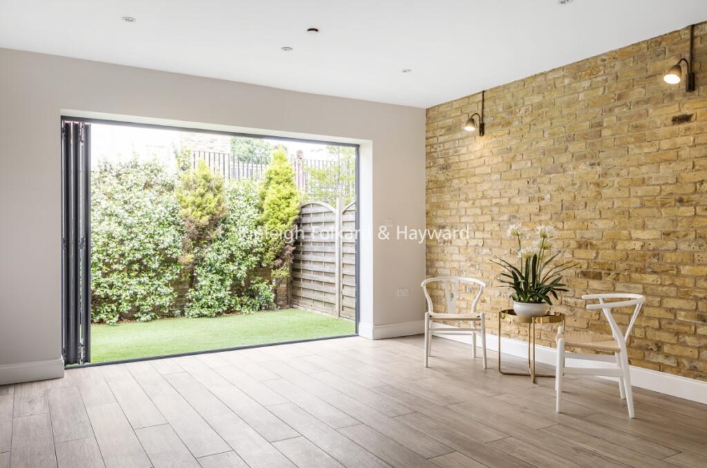 Main image of property: Queens Passage, Chislehurst, BR7
