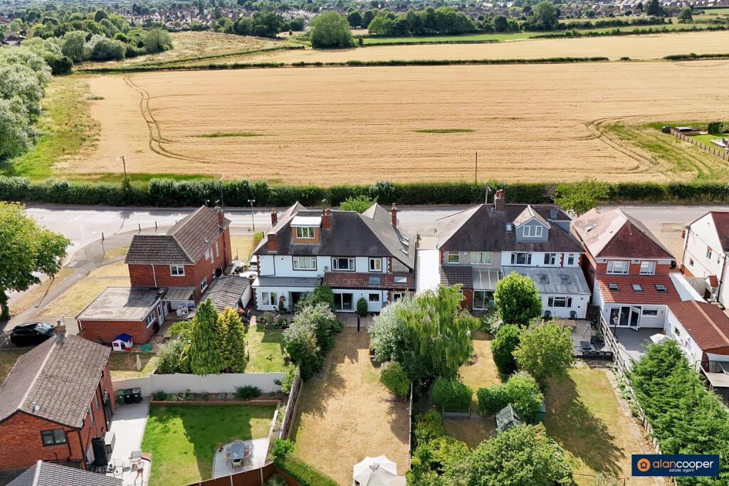Higham Lane, Nuneaton, CV11 6AR photo 3