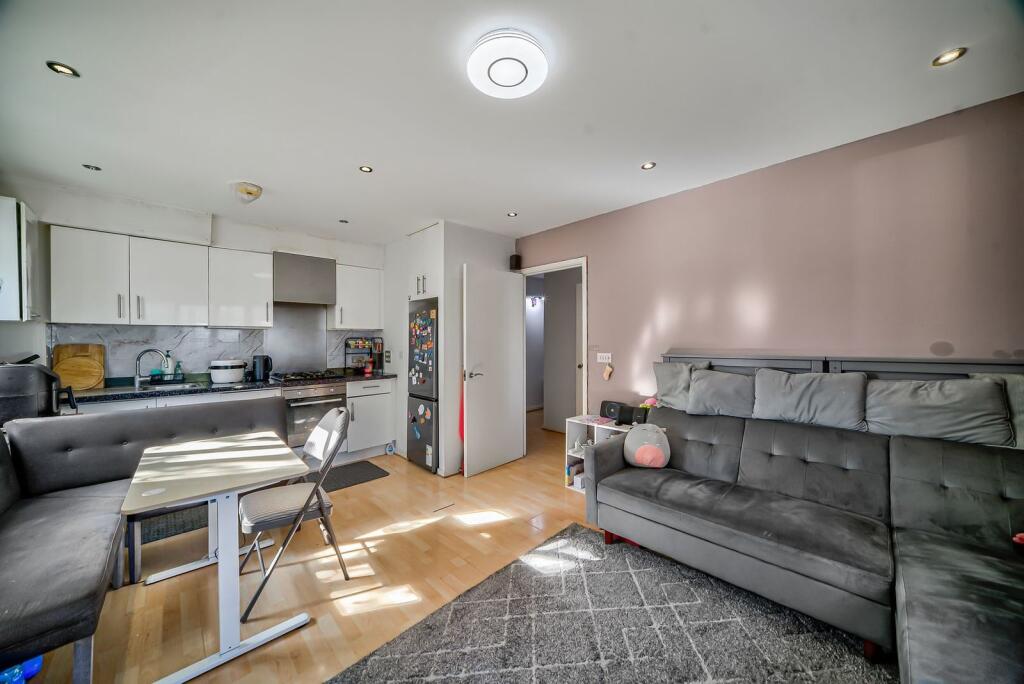 Apartment in London - View 4