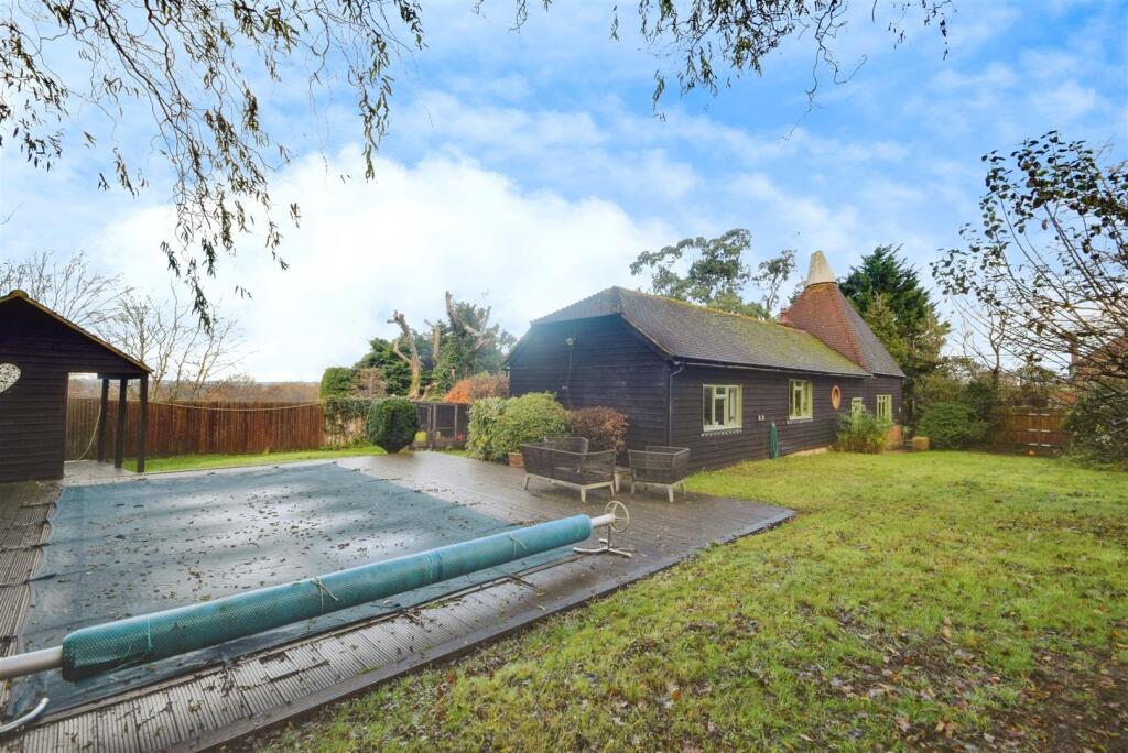 Crockers Lane, Northiam photo 4