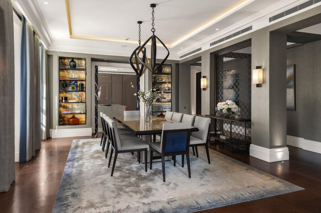 Apartment in London, City of Westminster - More