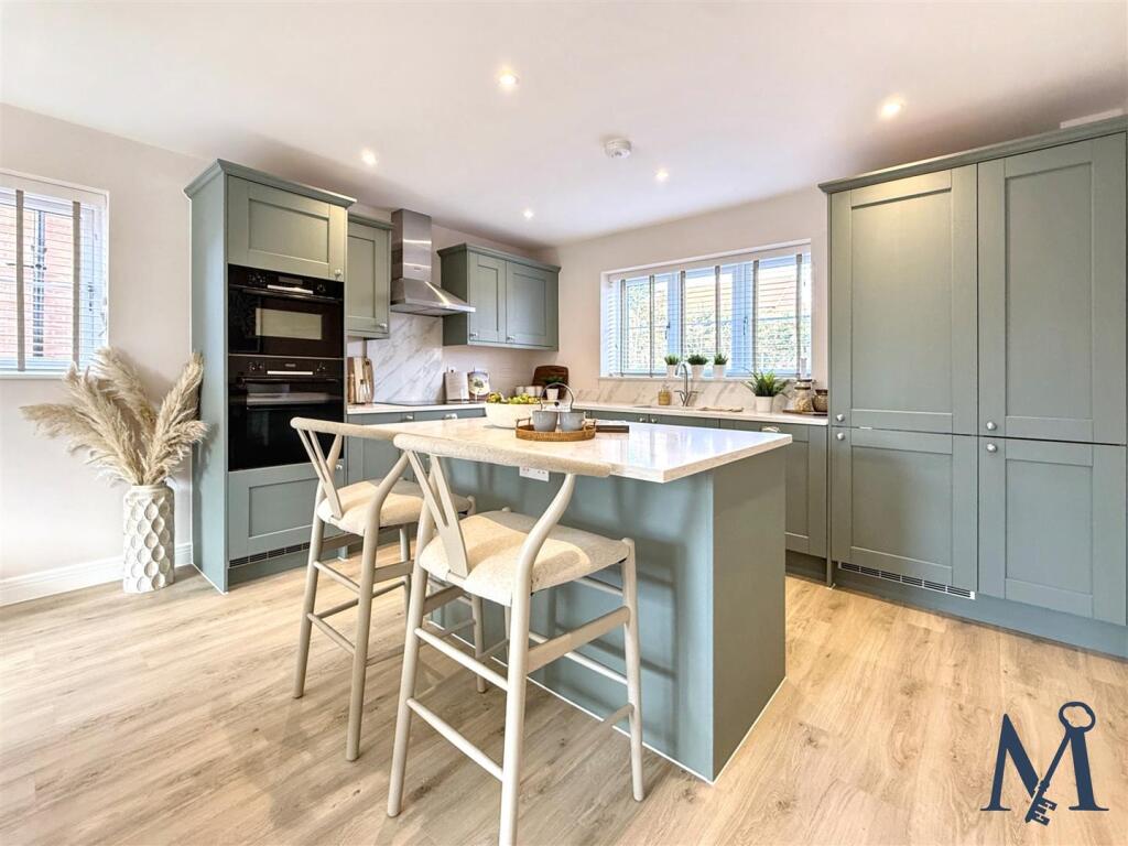 Hemsley Road, Hugglescote, Coalville photo 4