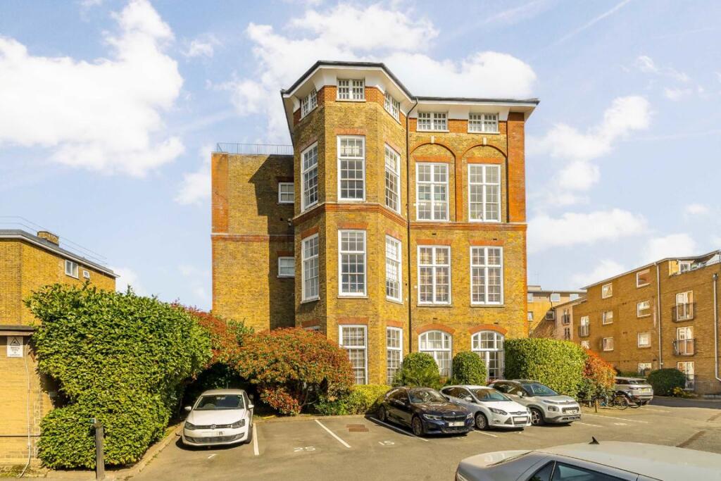 Main image of property: Old School Square, Canary Wharf