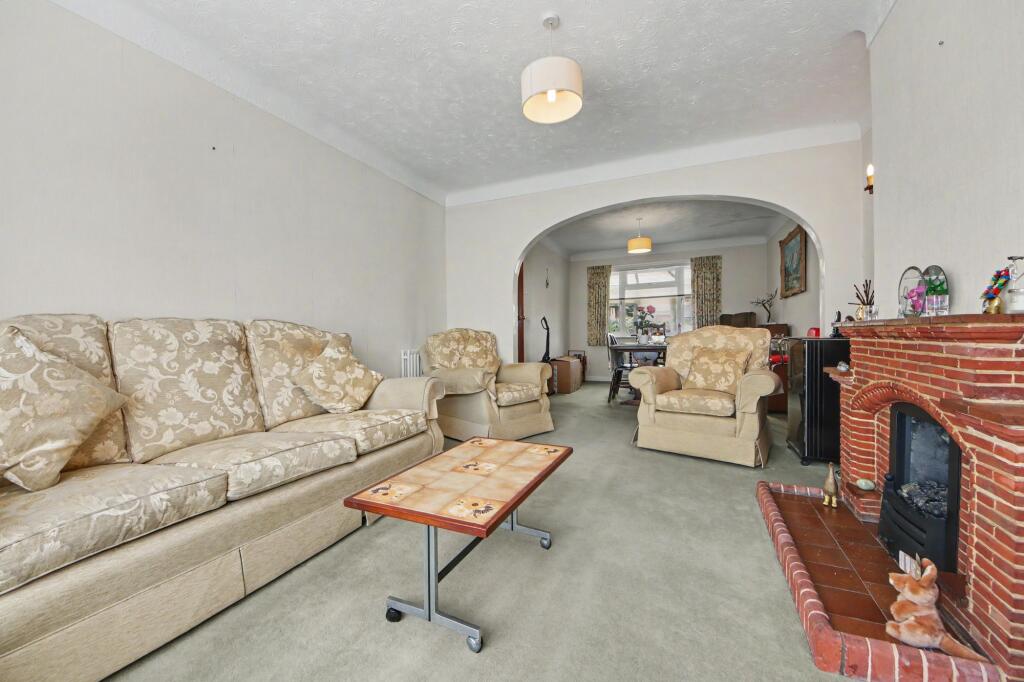 House in Southampton - View 5