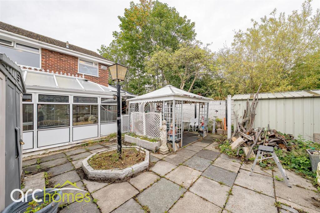 House in Wigan, Greater Manchester - View 5