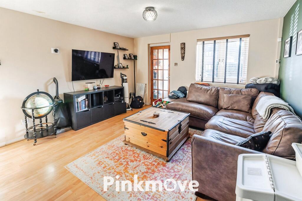 House in Newport, Pye Corner, Rogerstone - View 4