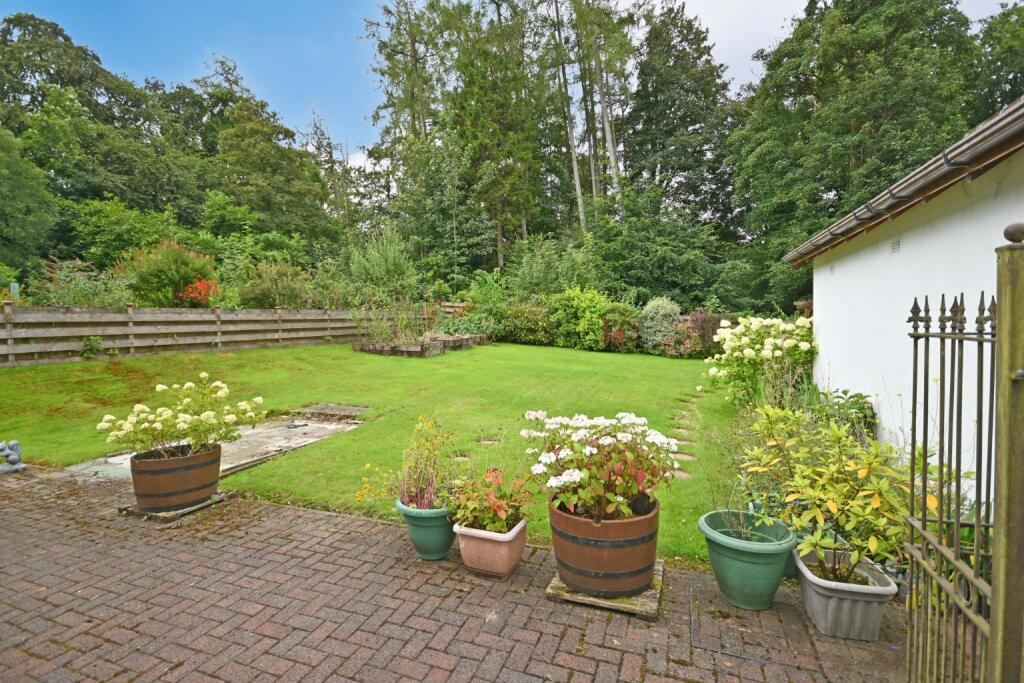 House in Ardnadam, Argyll and Bute - View 3