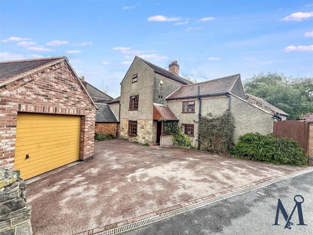 Main image of property: Vicarage Street, Whitwick, Coalville