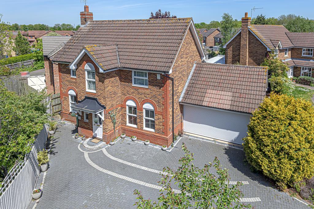 Main image of property: Delapre Drive, Banbury, OX16
