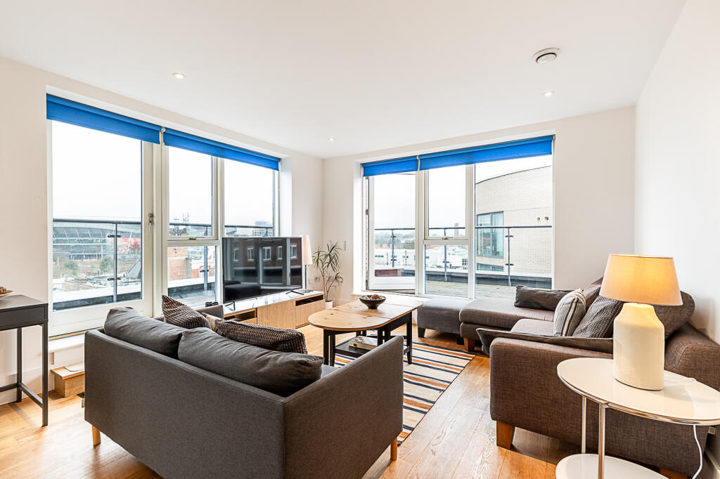 Main image of property: Holloway Rd, London, N7