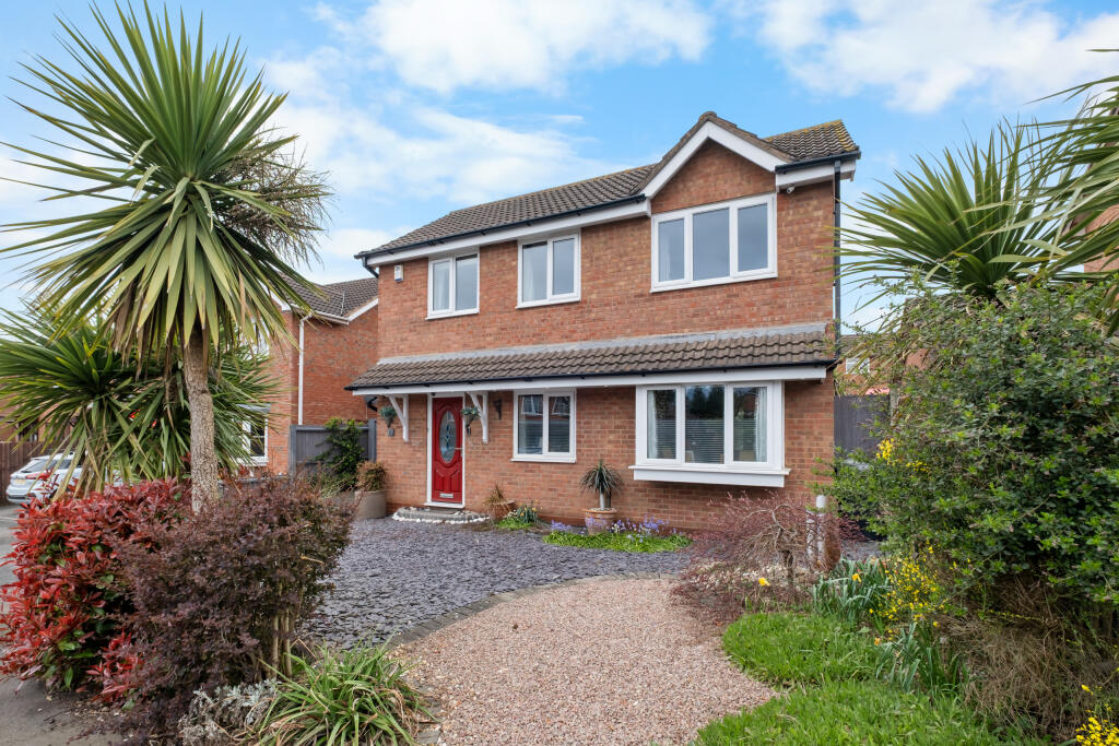 Main image of property: The Flats, Bromsgrove B61 8LB