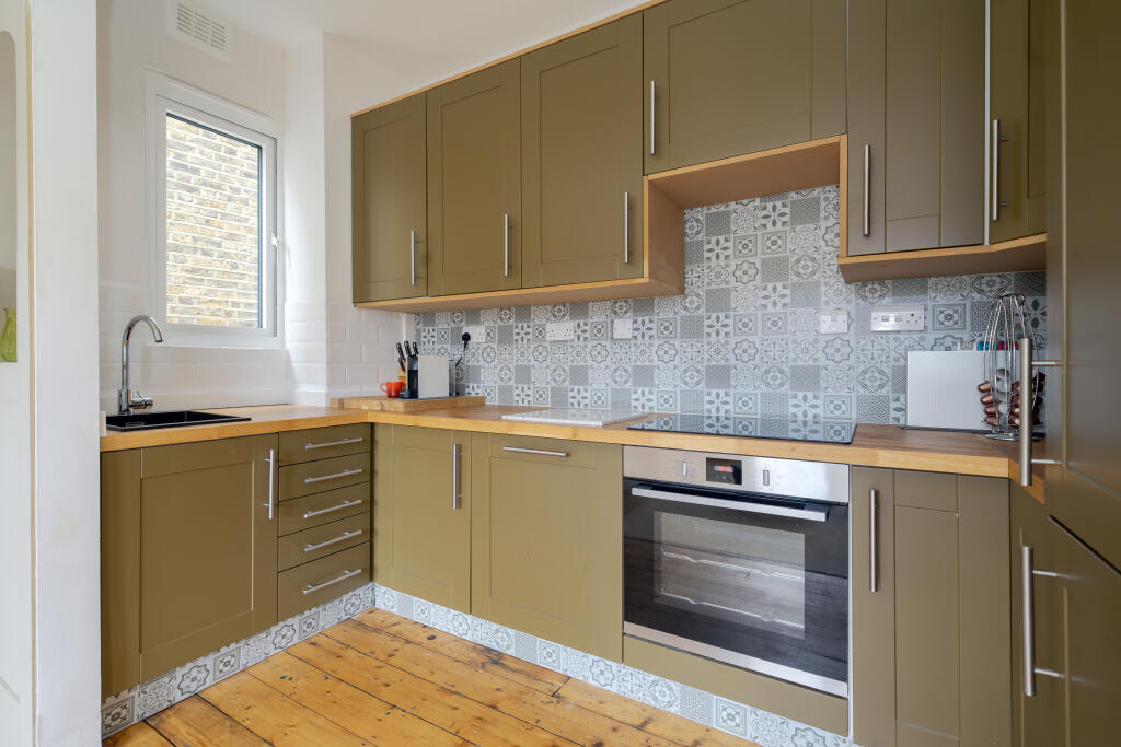 Apartment in London - View 4