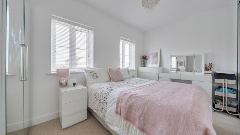 Apartment in London - View 3