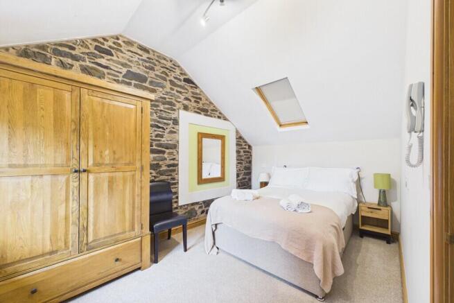Cloisters Bedroom...