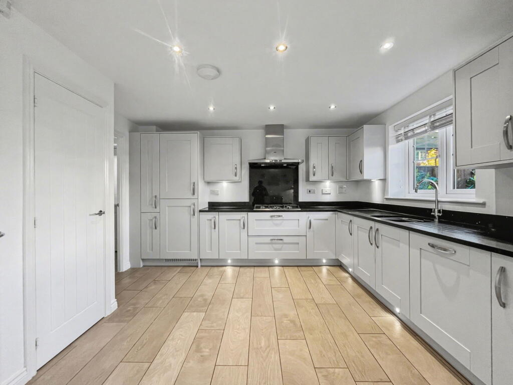Oak Tree Road, Stokesley photo 4