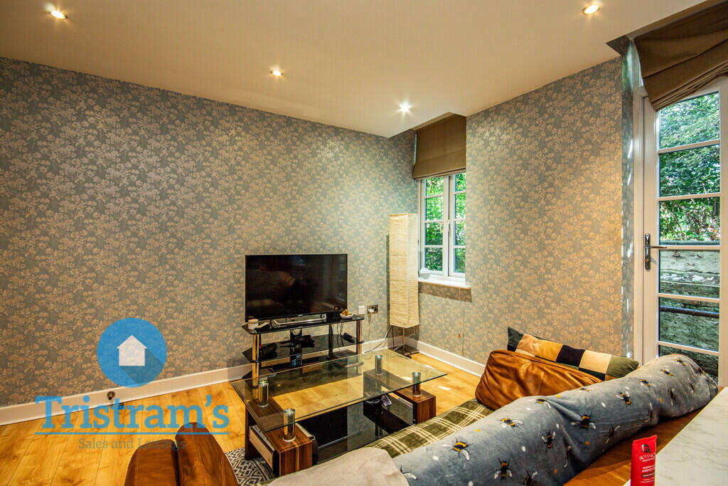 Apartment in Nottingham - View 4