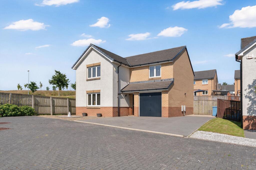Dirleton Court, Newarthill, Motherwell - View 2