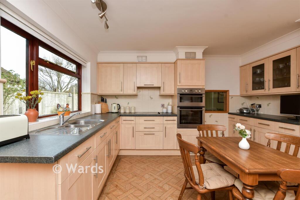 Northdown Park Road, Margate, Kent photo 4