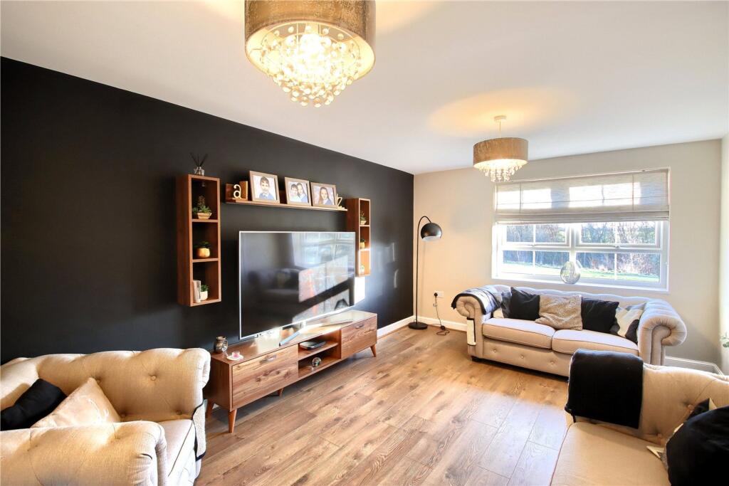 House in Stockton-on-Tees - View 4