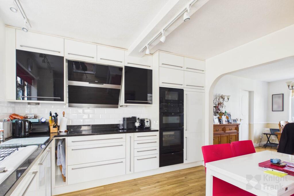 House in St Saviour - More
