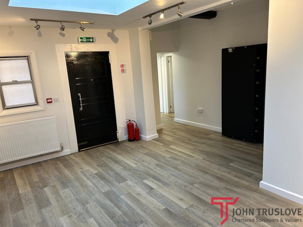 Additional image 2 of The Courtyard Offices, The Old Bank, 55 High Street, Alcester, B49 5AF