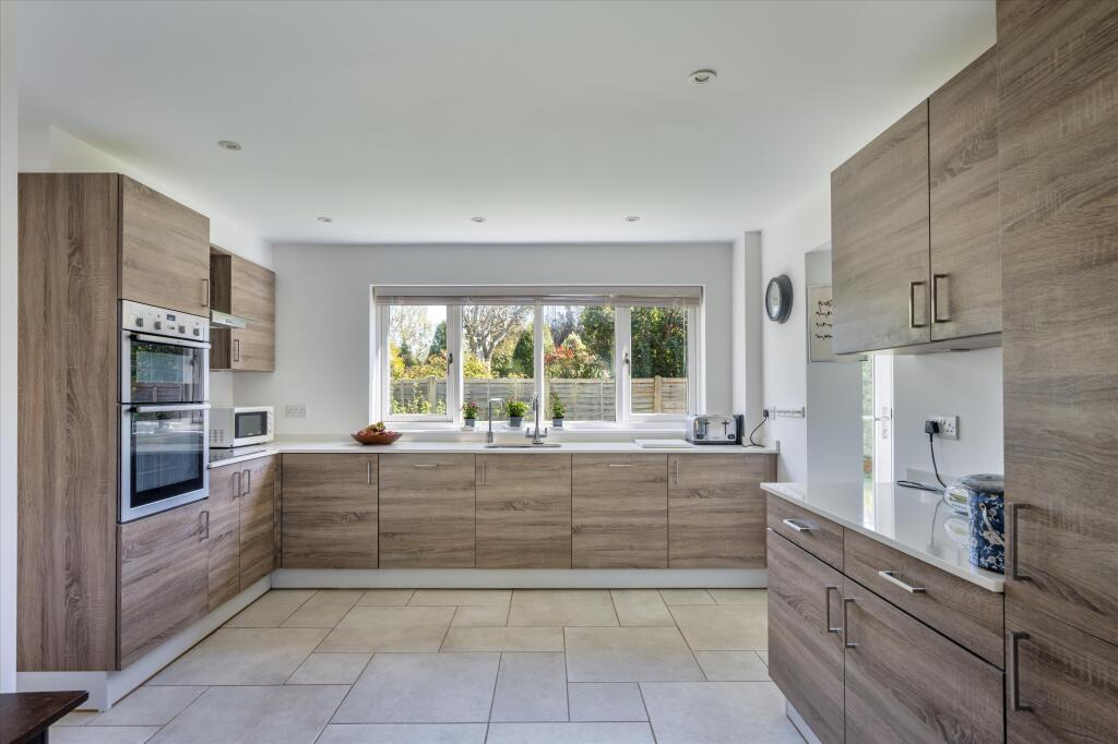 House in Portsmouth - View 5
