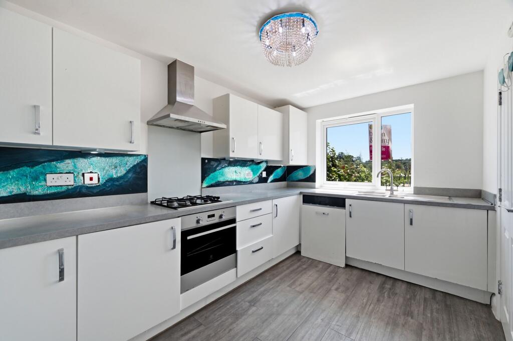House in Milton Keynes - View 4