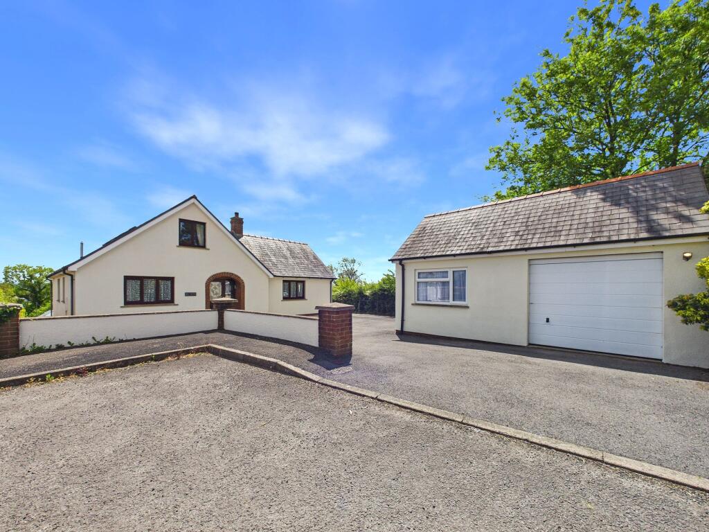 Main image of property: Llandissilio, Ffordd Cae Teg, SA66