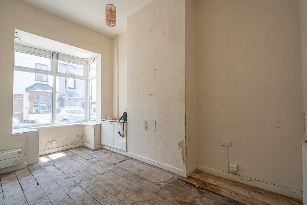 House in Birmingham, West Midlands - View 2