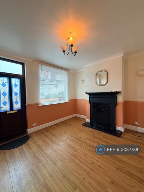 Welbeck St, Worksop, S80