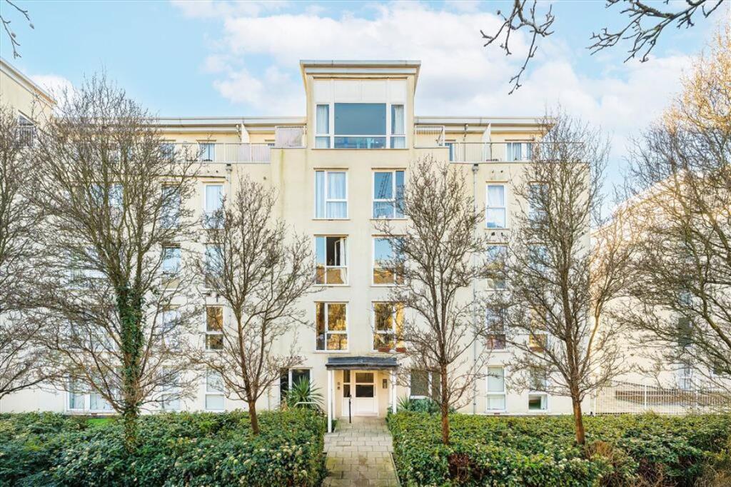 Main image of property: Melliss Avenue, Kew