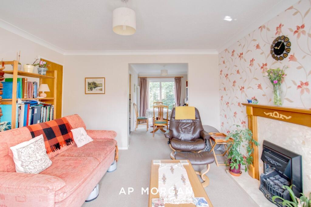 House in Redditch, Winyates Green - View 3