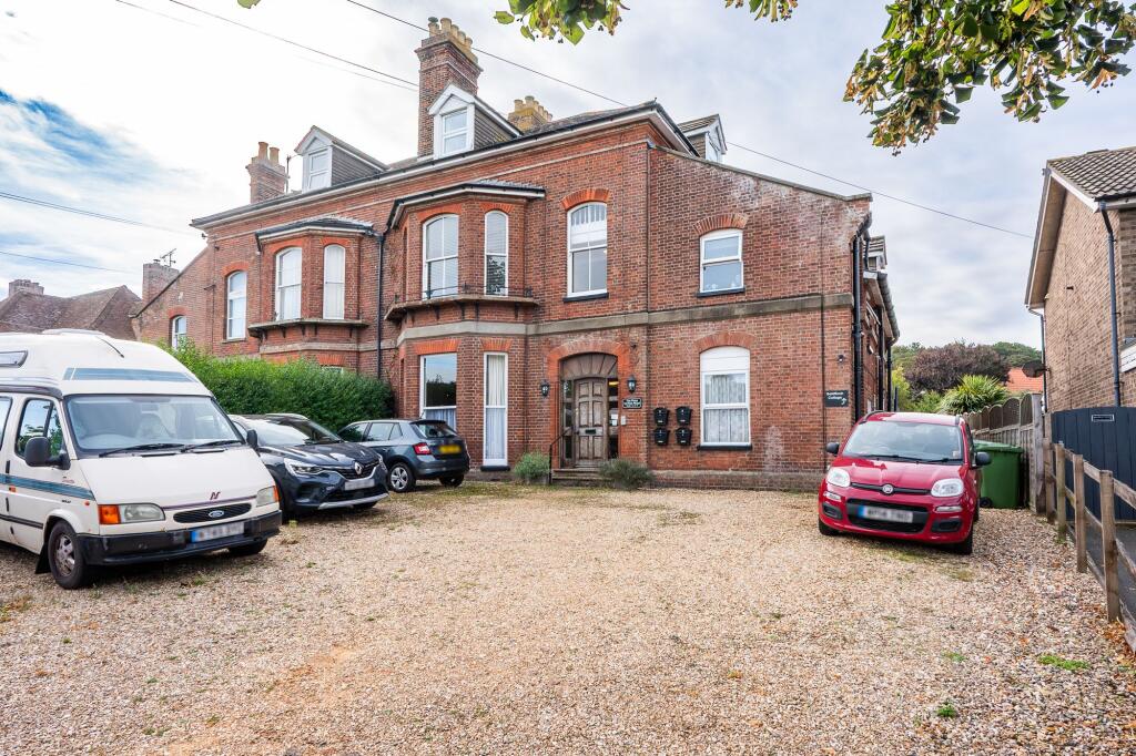 Apartment in North Norfolk, Cromer - View 5