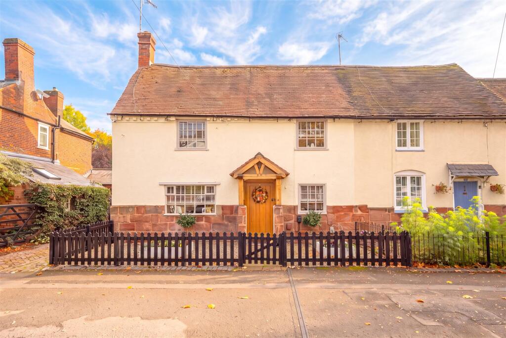 2-bed house on Birmingham Road, Allesley, Coventry, £375,000