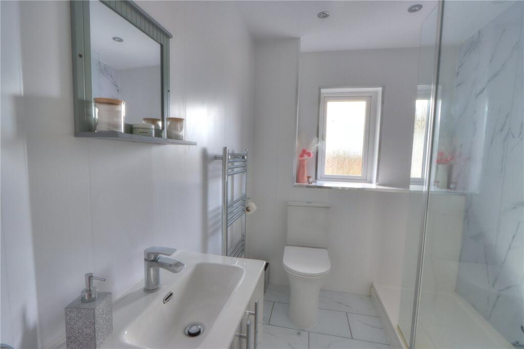 15. Ambergate Close, Newcastle upon Tyne, Tyne and Wear NE5 4AG - View 6