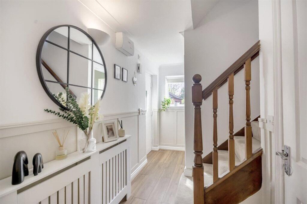 House in Nottingham - View 2