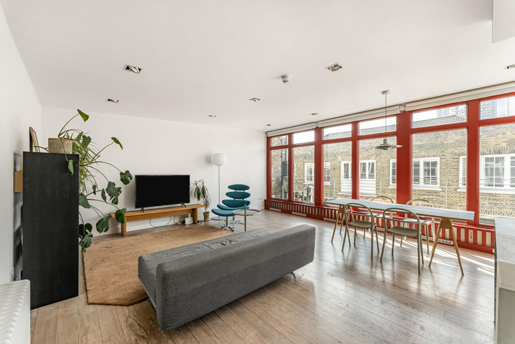 Main image of property: Curtain Road, London, EC2A