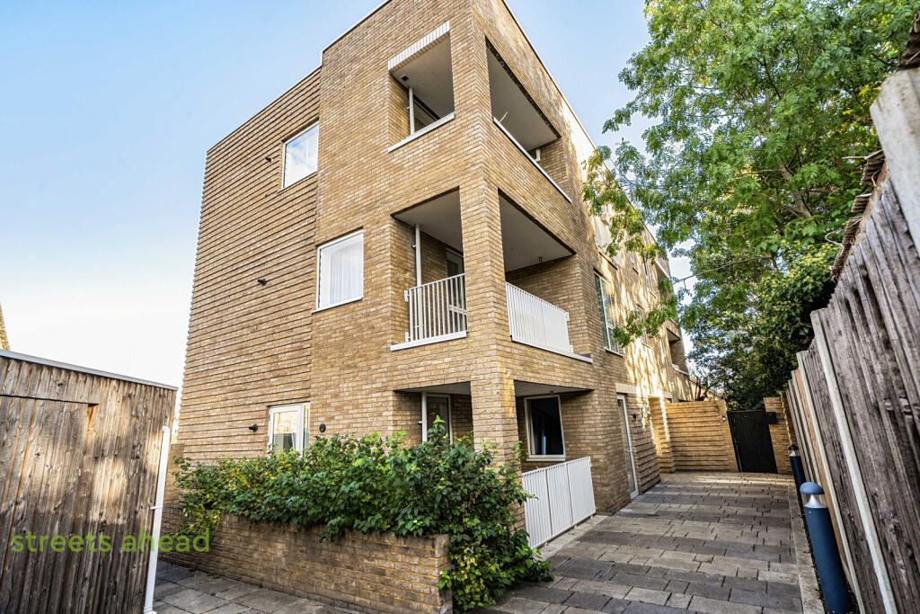 Property photo 8