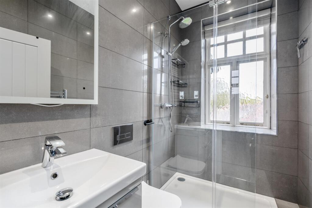 Additional image 18 of Catherines Close, Catherine-De-Barnes, Solihull