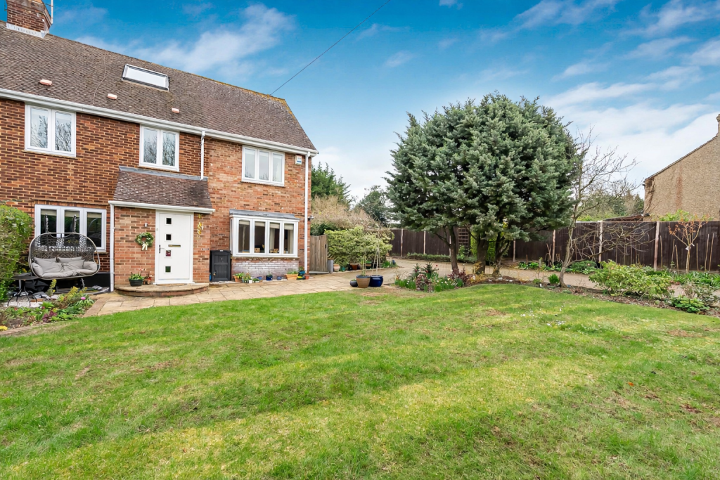 Additional image 2 of White Horse Lane, Burnham Green, AL6