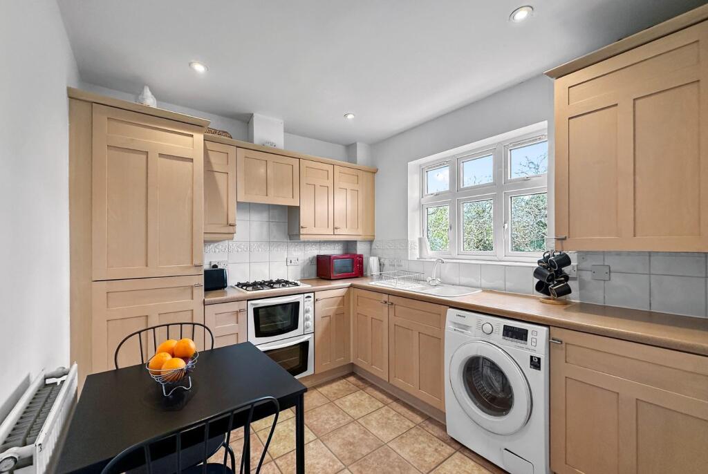 Apartment in Trafford, Greater Manchester - View 3