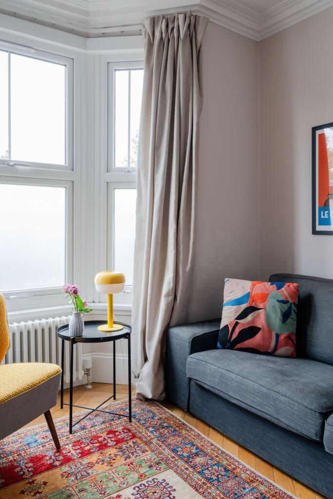Apartment in London - View 5