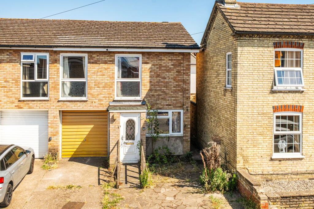 Main image of property: Regent Street, Stotfold, Hitchin, SG5