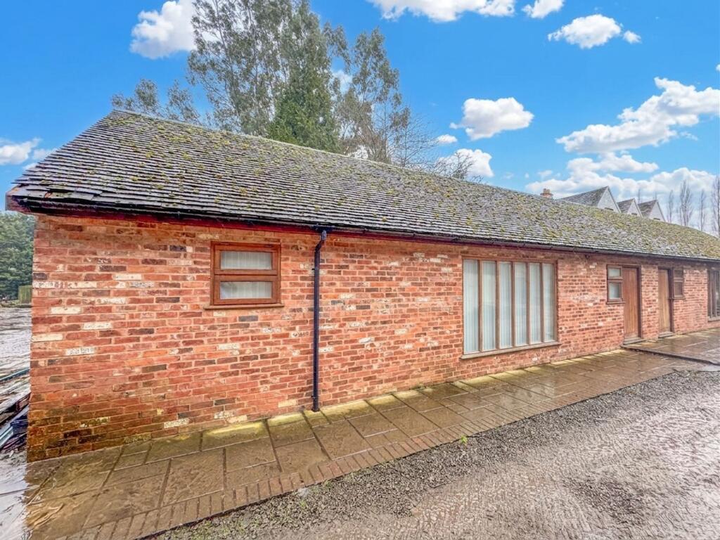 Main image of property: Purley Chase Lane, Atherstone, CV9