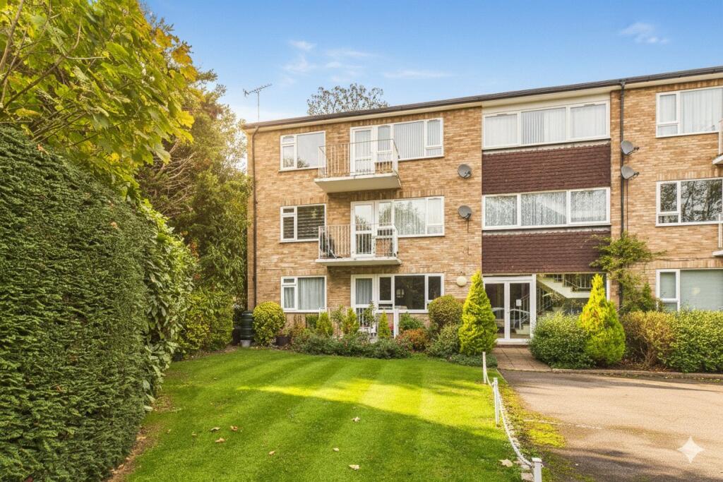 Main image of property: Boulters Gardens, Maidenhead, Berkshire, SL6