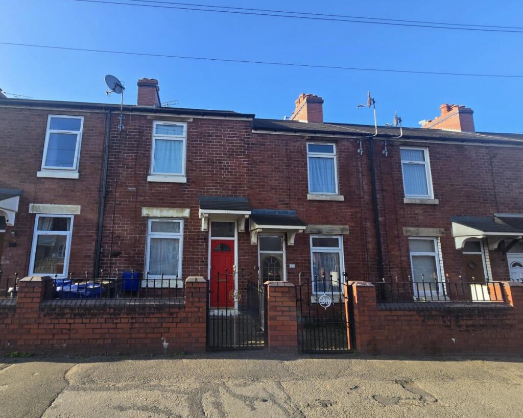 Main image of property: Hickleton Terrace, Thurnscoe