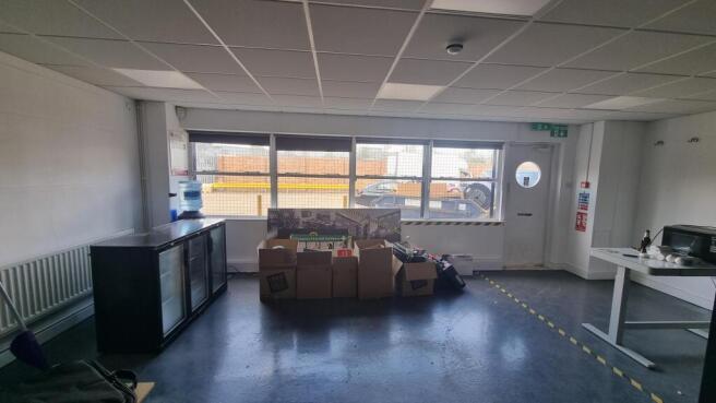 Entrance / trade counter / office