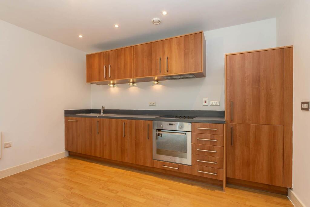Apartment in Birmingham - View 5