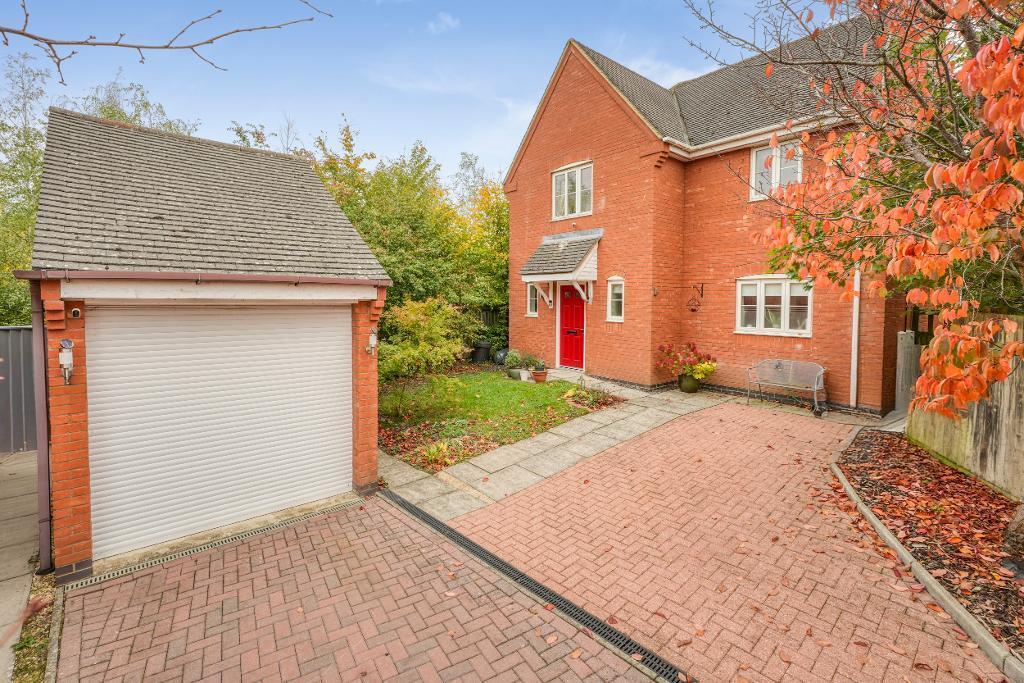 Main image of property: Tiverton Crescent, Kingsmead, Milton Keynes, Buckinghamshire, MK4 4BY